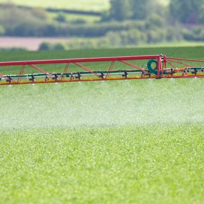 How To Choose The Right Spraying Equipment For Your Agricultural Needs